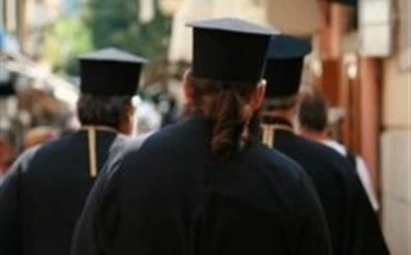 Απόλυτη αυθαιρεσία η απόφαση του Φαναρίου για το δεύτερο γάμο των κληρικών -Ούτε στην Σύνοδο της Κρήτης δεν τόλμησαν -Τι λέει η Εκκλησία της Ελλάδος